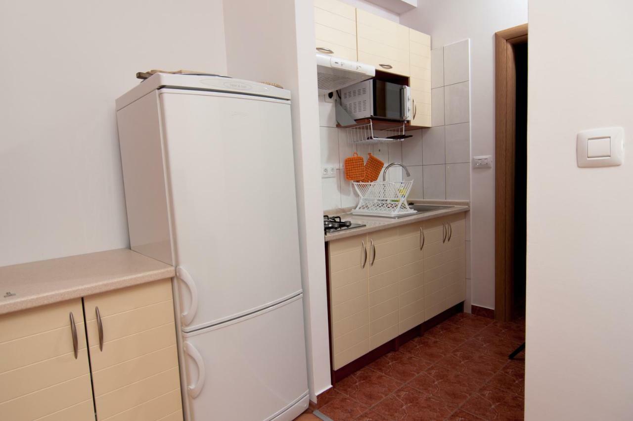 Apartmani Galija Pisak Exterior photo